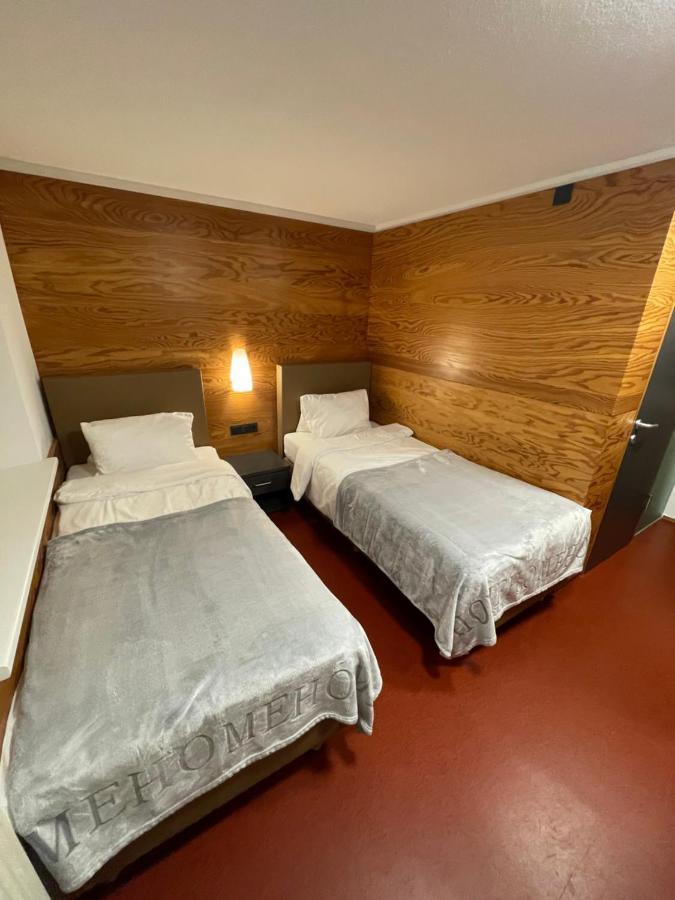 Hotel Berghaus Stuben Stuben am Arlberg Exterior foto