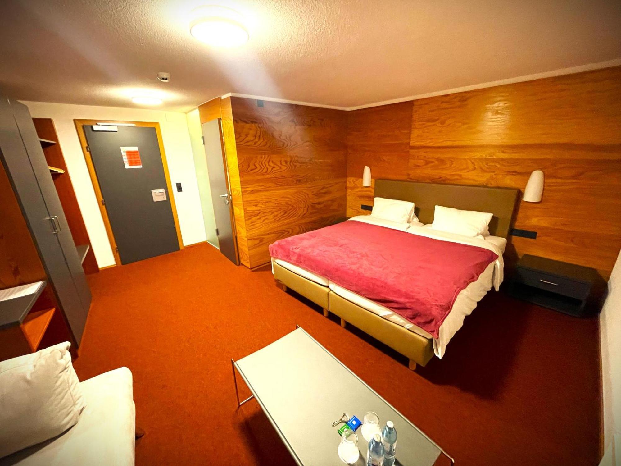 Hotel Berghaus Stuben Stuben am Arlberg Exterior foto