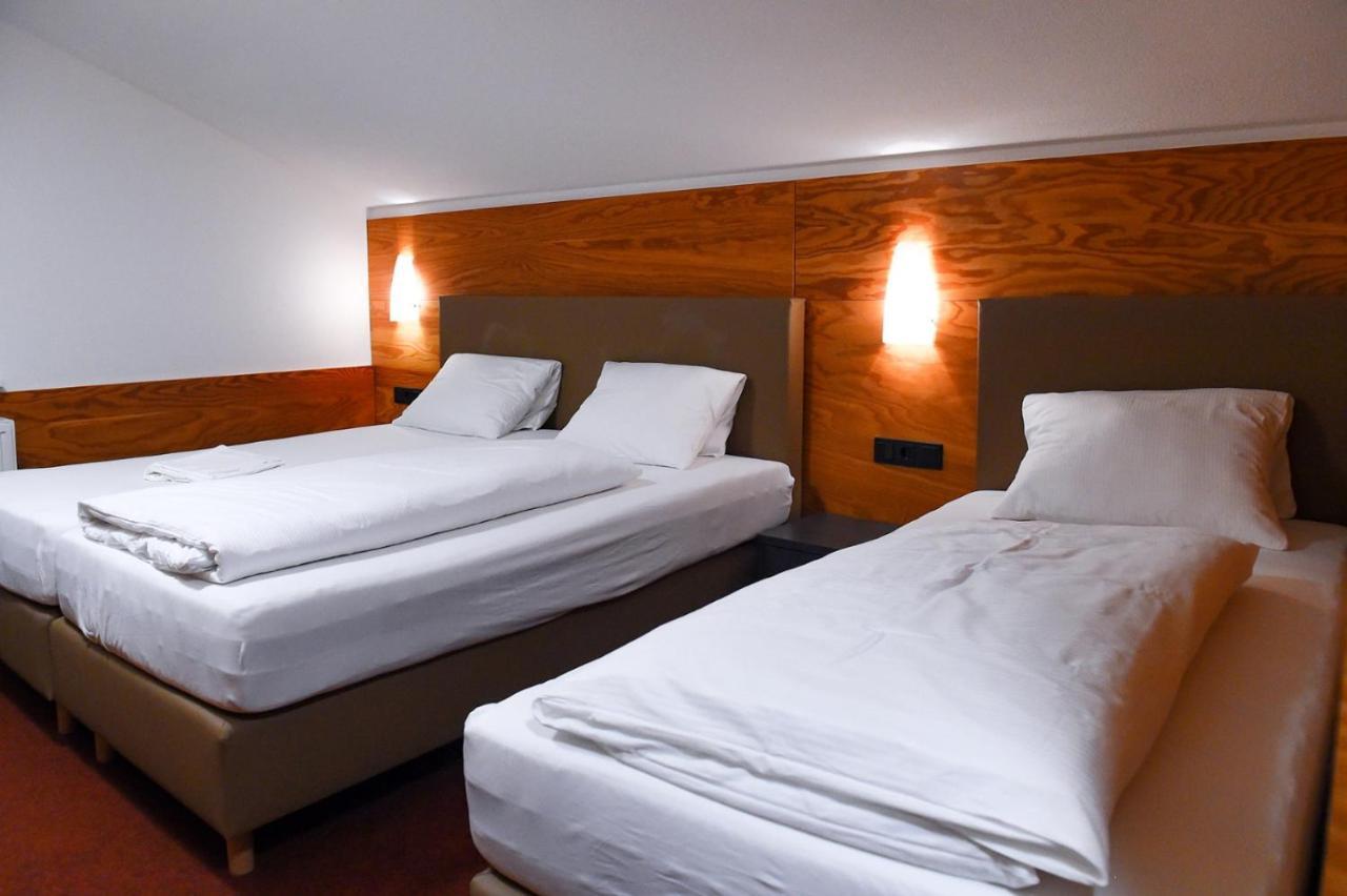 Hotel Berghaus Stuben Stuben am Arlberg Exterior foto